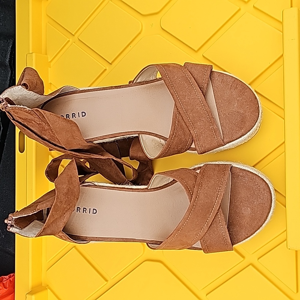 Brand New Lace Up Wedge Heel Sandals Size 13